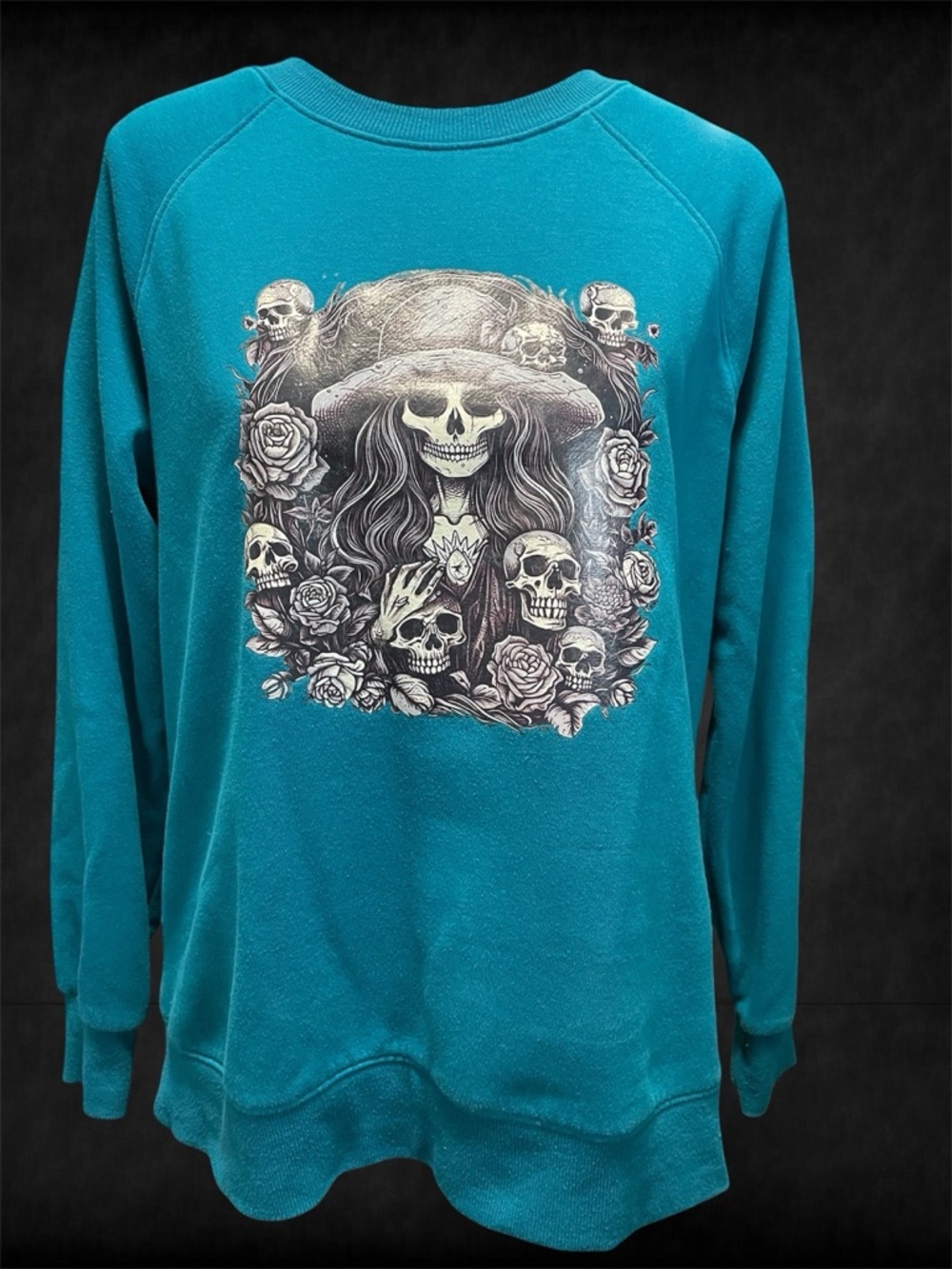 Teal Lady Skull & Rose Graphic Sweatshirt